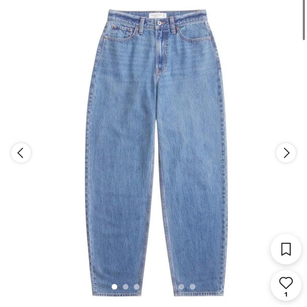 Abercrombie & Fitch Women's Classic Blue Straight Leg Jeans